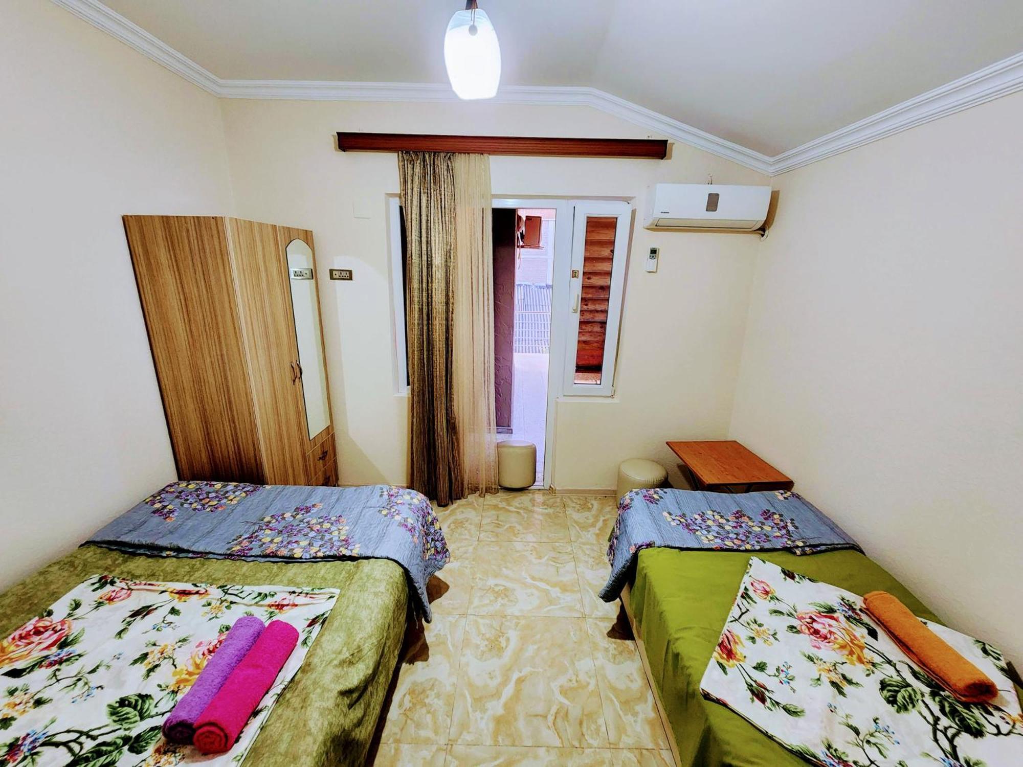 Guest House Nona Chakvi Exterior foto